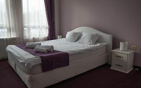 Villa Ovcharovo  2*